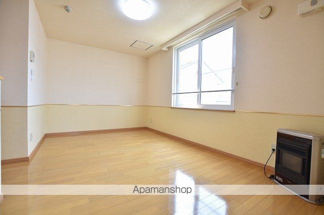 ルミエール栄町南の内装写真