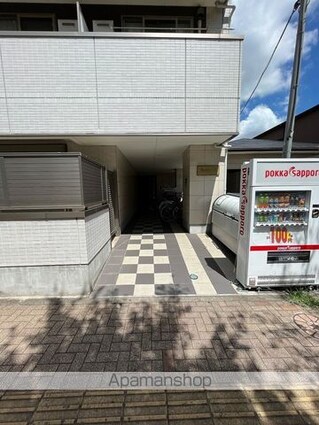 Ｂｉｒｄ　ｌａｎｄ[1K/24.27m2]のエントランス