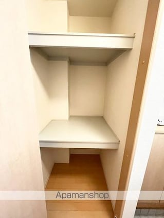 和歌山県和歌山市秋葉町[2LDK/58.27m2]の内装2