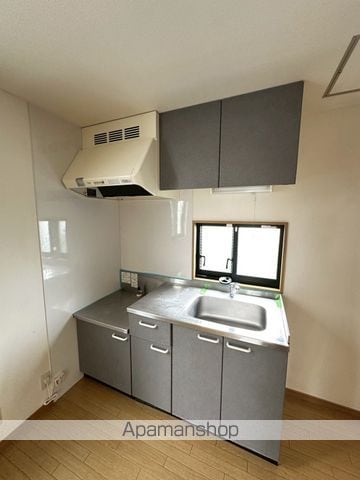 シェモア元町A棟の内装写真