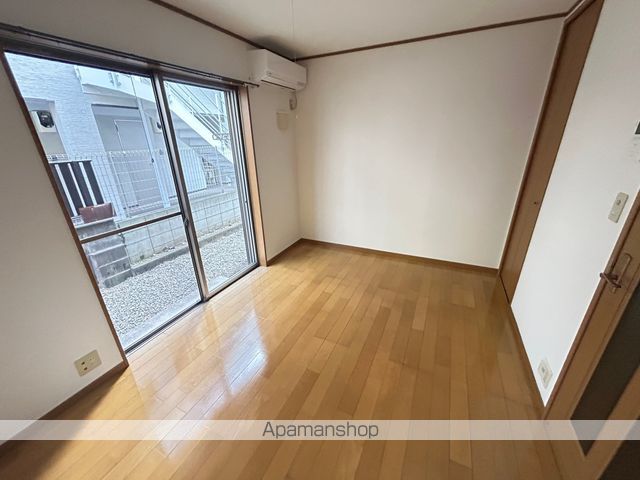 プロムナード生麦C棟の内装写真