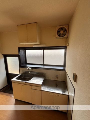 井崎貸家G棟の内装写真
