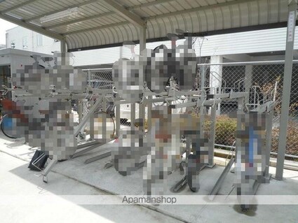 ルミエール中町[1DK/47m2]の共用部1