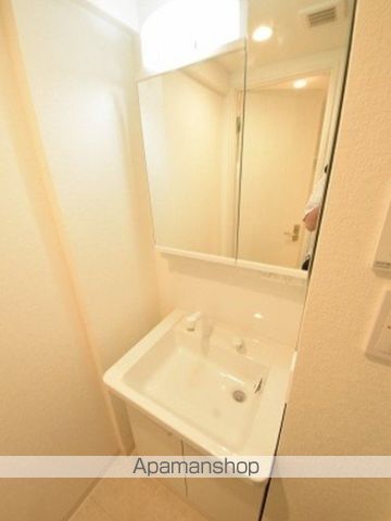 EVERTOW LIBERO KAMIIKEDAIの内装写真