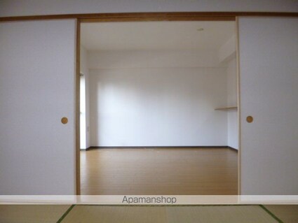 ラフィネ立川[3LDK/71.62m2]の内装3