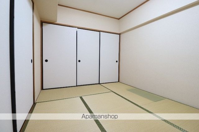 NEW8西新の内装写真