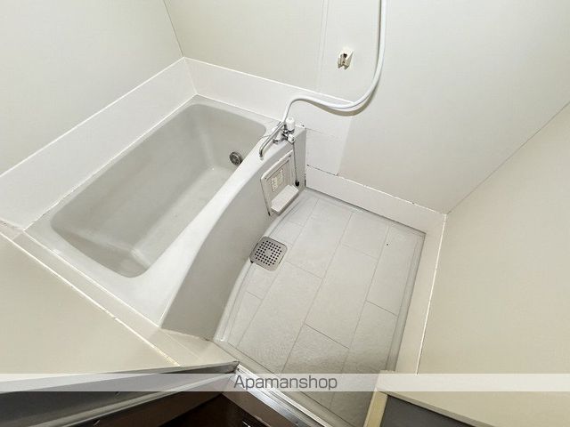 クレセント三ツ木の内装写真