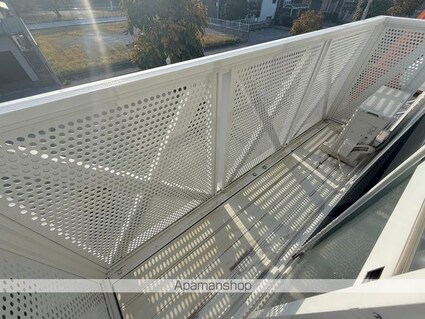 滋賀県彦根市中藪町[2LDK/50.78m2]のバルコニー