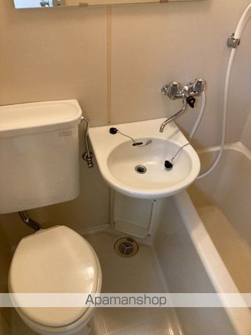 ピュアハイツ台町の内装写真