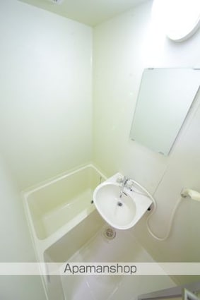 サンノーブル大塚[1K/20m2]のバス