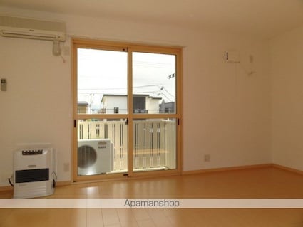 ルピナスＭＩＵＲＡ[2LDK/51.99m2]のリビング・居間