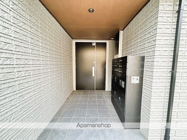 CASAニックスIVの玄関写真