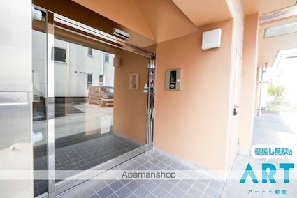 サザンコートⅢ[2DK/41.85m2]のエントランス1