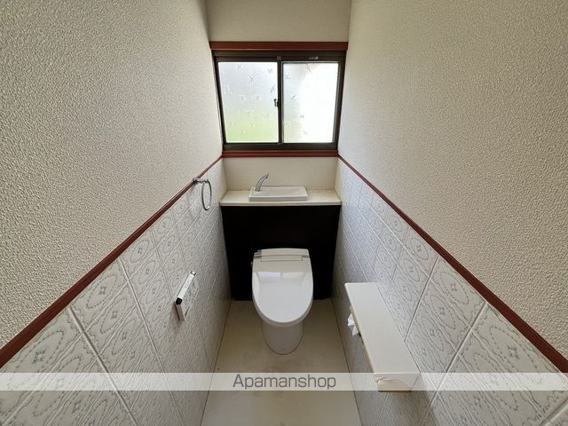 花見東7丁目戸建の内装写真