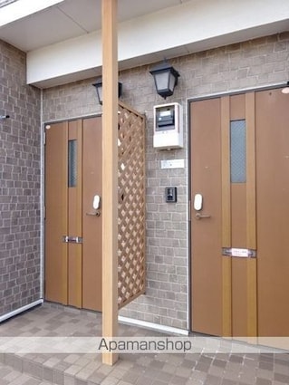 茨城県神栖市堀割２丁目[3LDK/65.98m2]のエントランス