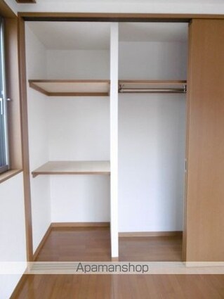 東京都世田谷区代沢４丁目[1LDK/49.66m2]の収納
