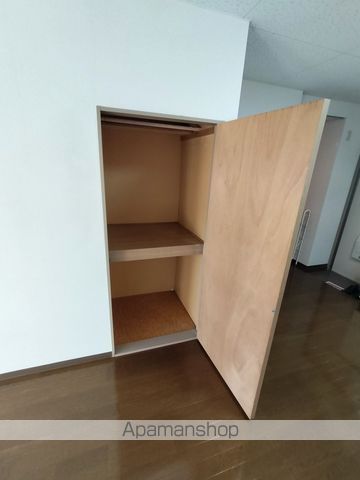 メゾンながつじA棟の内装写真
