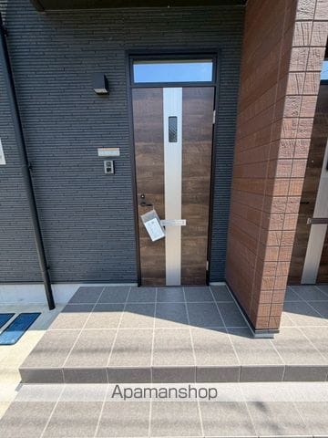 ロイヤルコート高根台の内装写真