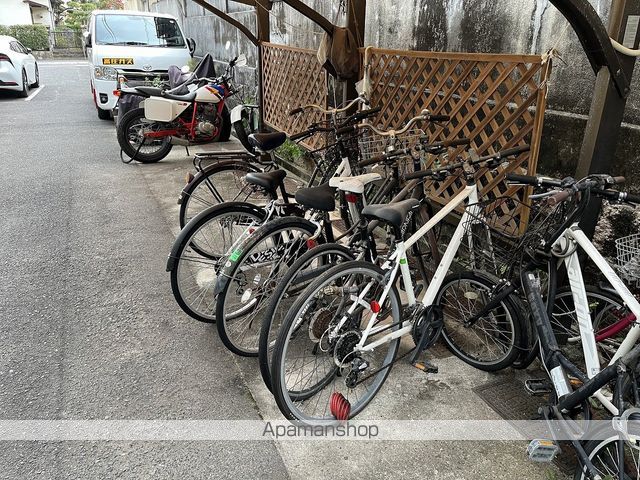 クリスタルコート[1R/27.3m2]の内装7