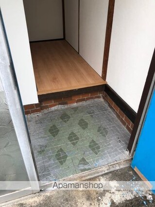 和歌山県和歌山市出水[3K/50m2]の玄関