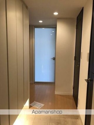 ラ・アトレ中板橋Ⅱ[1LDK/42.76m2]の玄関