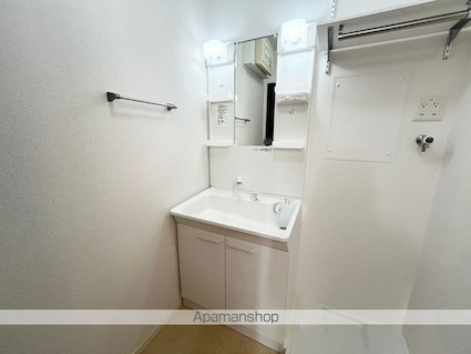 Ｋ　ＳＴＡＧＥ[2LDK/53.98m2]の洗面所