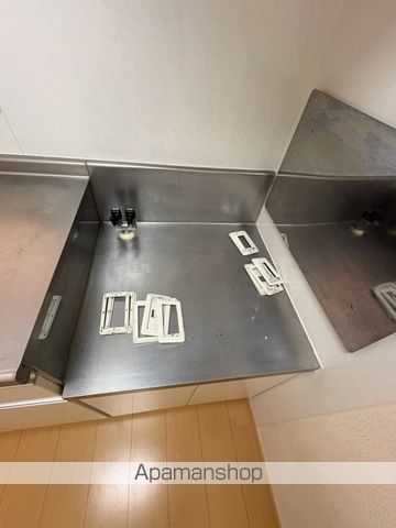 クィーンベル IIの内装写真