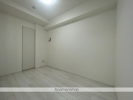 ルミーク千歳船橋[2LDK/41.39m2]の収納