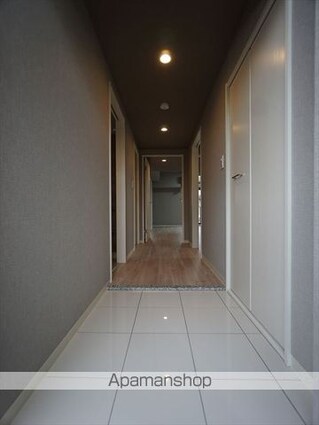 愛知県名古屋市北区志賀町４丁目[2LDK/71.2m2]の玄関