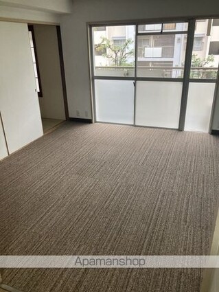 守山駅前東住宅３号棟[3LDK/66.44m2]のリビング・居間