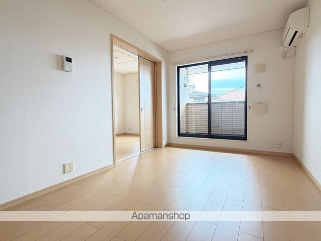 しなの Dの内装写真