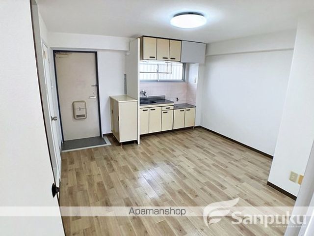 シャトレー築山の内装写真