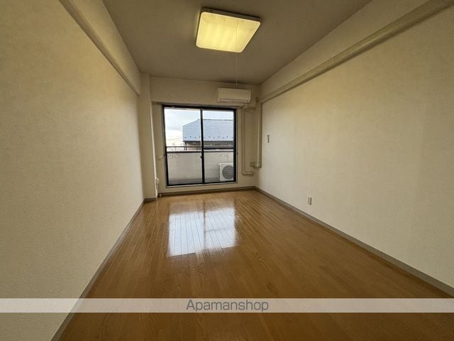 アーバン川内の内装写真