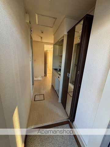 今本ビルの内装写真