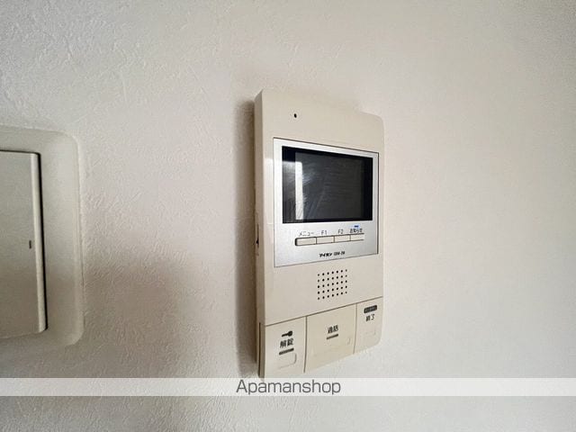グランスター8の内装写真
