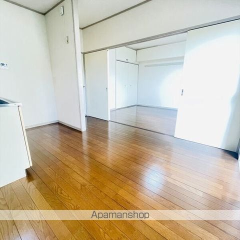 ヴァンコーポ大赤見の内装写真