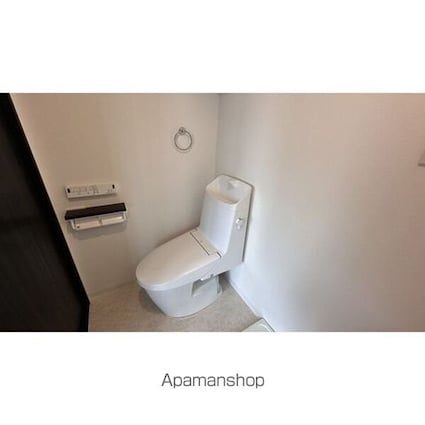 Ｖｅｌｏ　ＪＩＹＵＧＡＯＫＡ（ヴェロジユガオカ）[1R/20.06m2]のトイレ