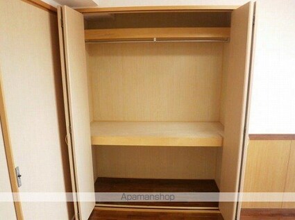 根差部一番館[2LDK/49.5m2]の収納