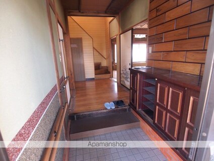 朝日村西洗馬貸家[5LDK/119.27m2]の玄関