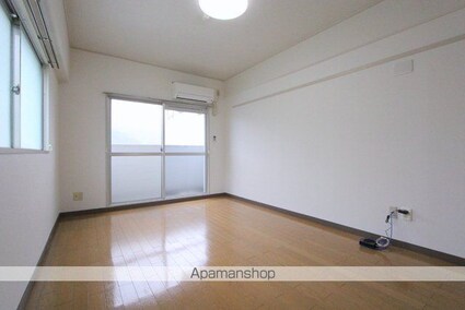 ヴィラ・アンソレイエ御幸[1K/26.66m2]の内装5