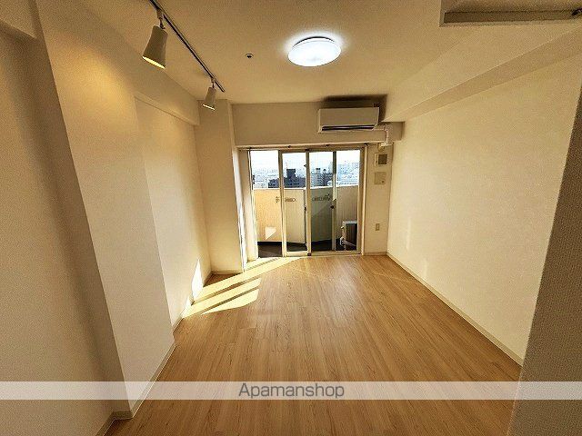 セレニテ新大阪弐番館の内装写真