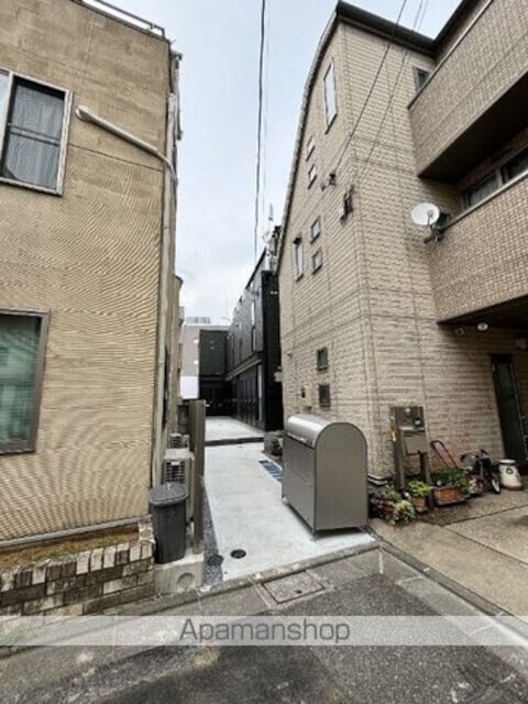 マーレ弦巻[1R/18.06m2]の外観2