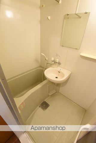 CANVASSすすきのの内装写真
