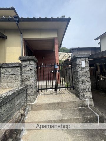 姫路市 2階建 築49年の玄関写真