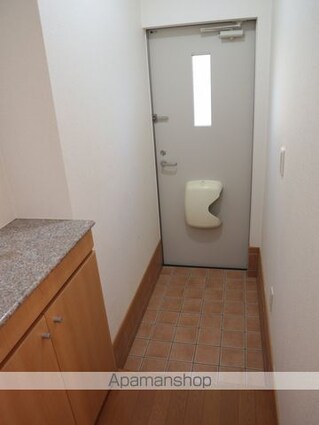 サニーハウス・誠[1R/32.9m2]の玄関