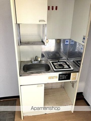 エニシダ桃谷の内装写真