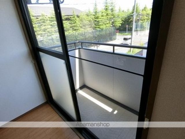 クラレンスホワイトIIの内装写真