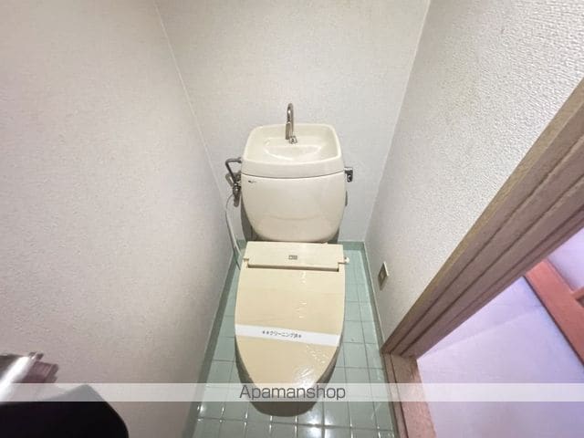 洋向台ハイツの内装写真