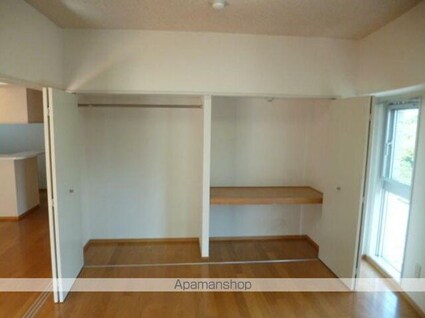 東京都杉並区高円寺南４丁目[2LDK/68.58m2]の収納