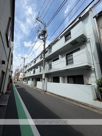 メゾン・カドリーユの外観写真